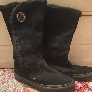 Vans suede Phoebe boots
